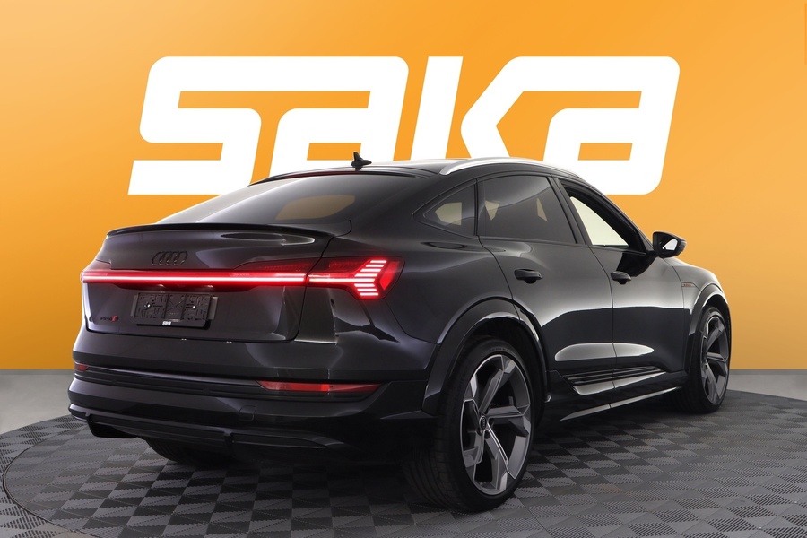 Audi e-tron vaihtoauto