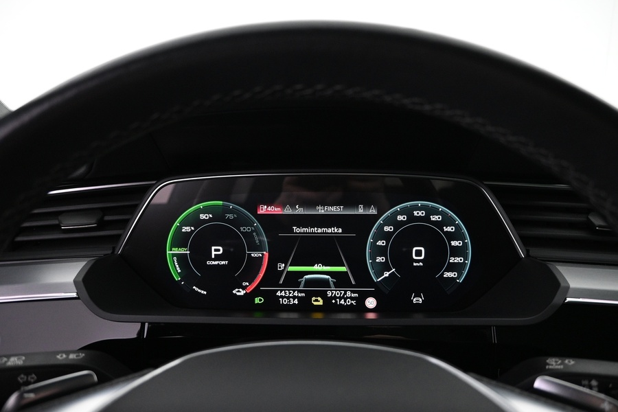 Audi e-tron vaihtoauto