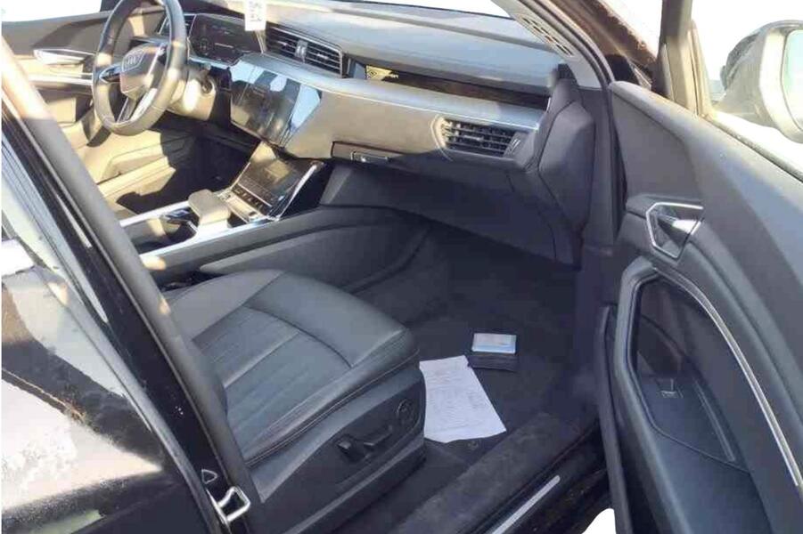 Audi e-tron vaihtoauto