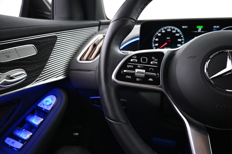 Mercedes-Benz EQC vaihtoauto