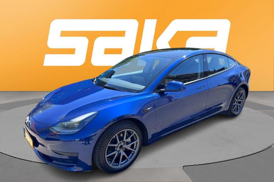 Tesla Model 3 vaihtoauto