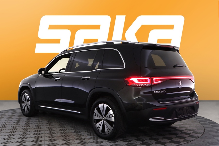 Mercedes-Benz EQB vaihtoauto