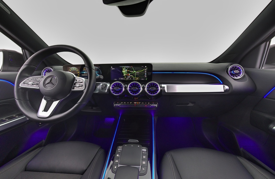 Mercedes-Benz EQB vaihtoauto