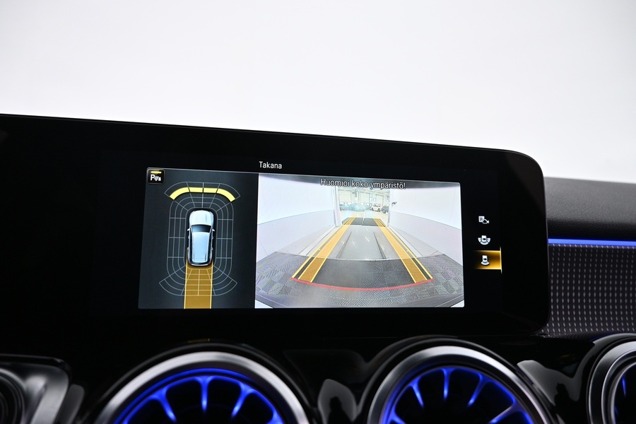 Mercedes-Benz EQB vaihtoauto