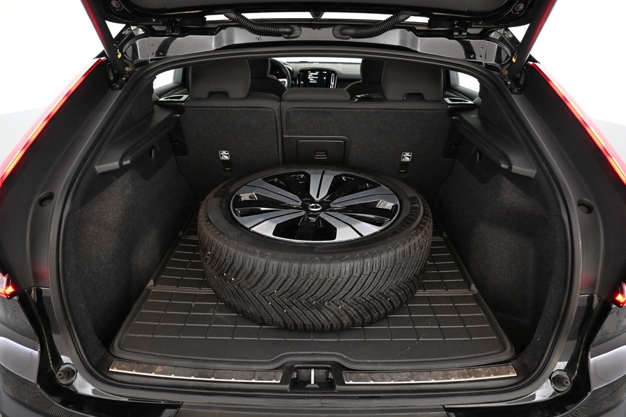 Volvo C40 vaihtoauto