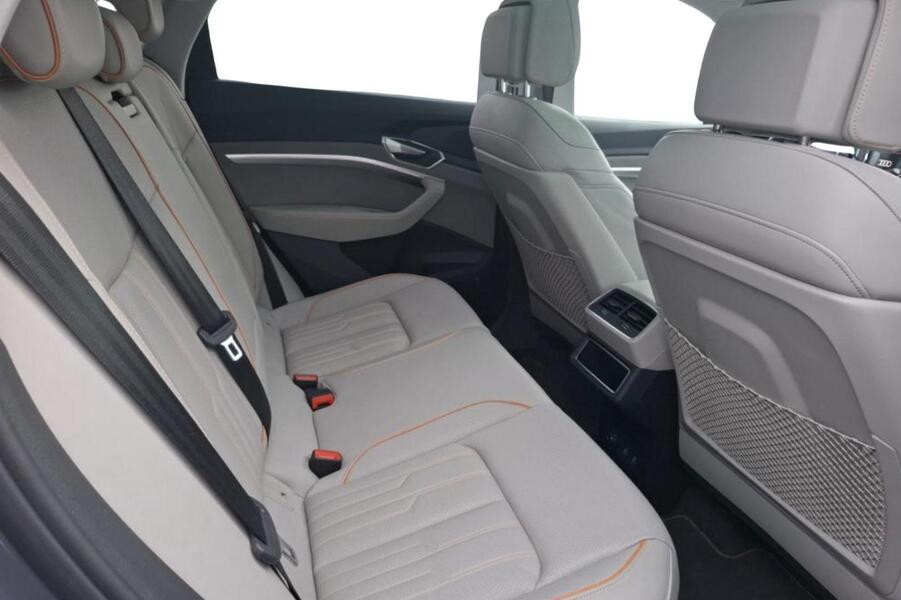 Audi Q8 e-tron vaihtoauto