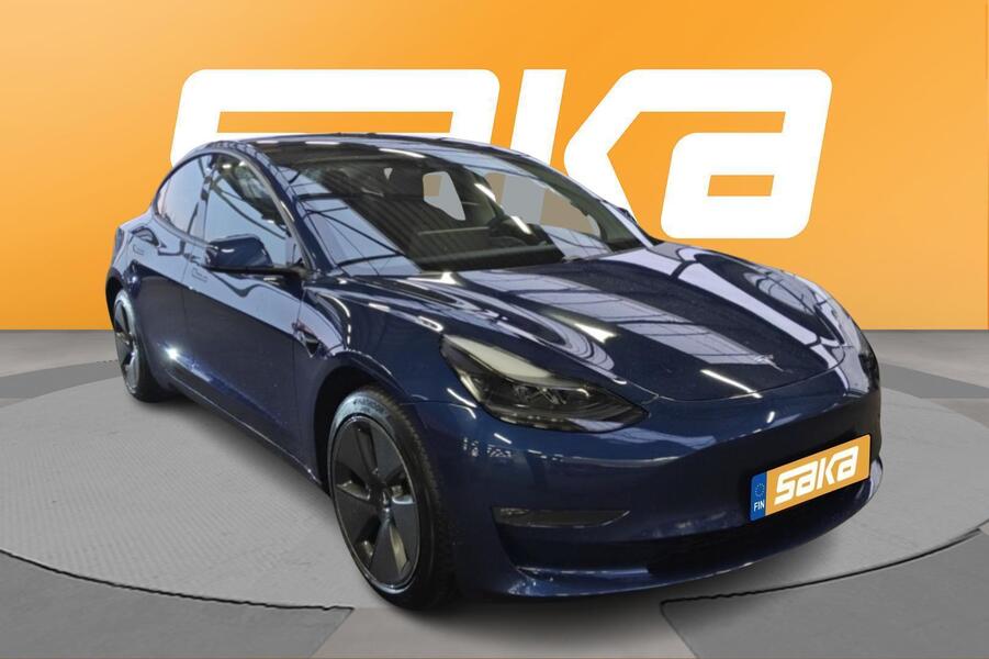 Tesla Model 3 vaihtoauto