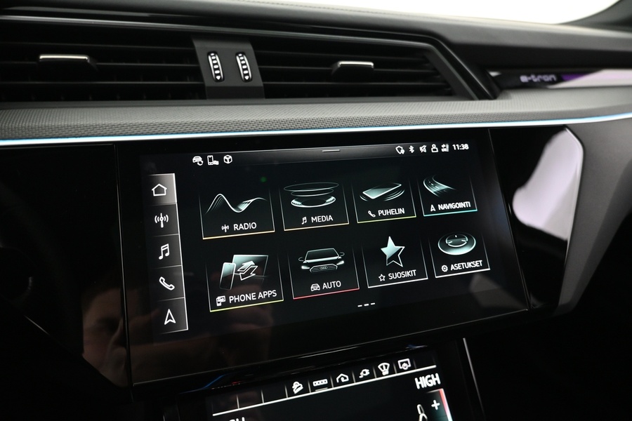 Audi e-tron vaihtoauto