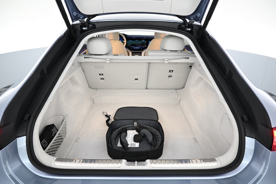 Mercedes-Benz EQS vaihtoauto