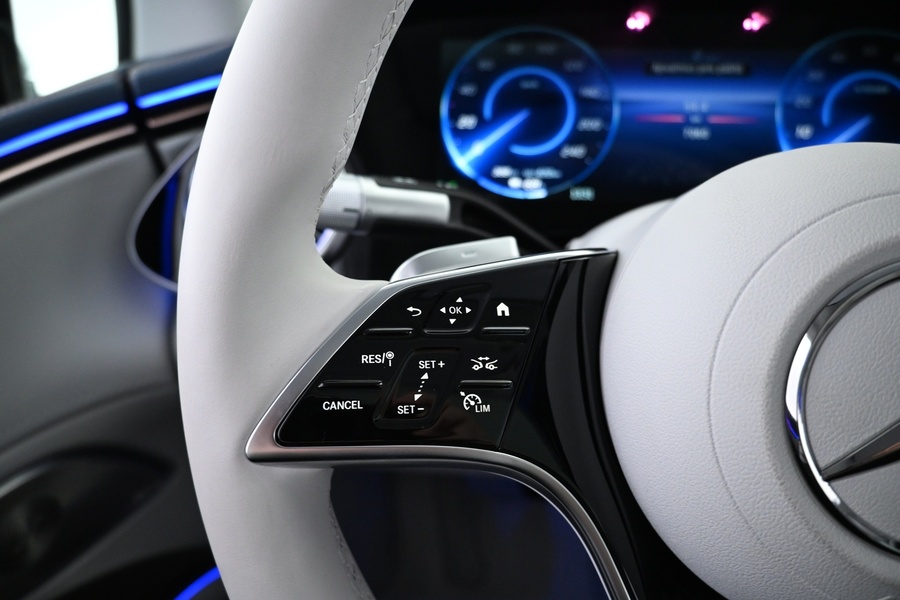 Mercedes-Benz EQS vaihtoauto