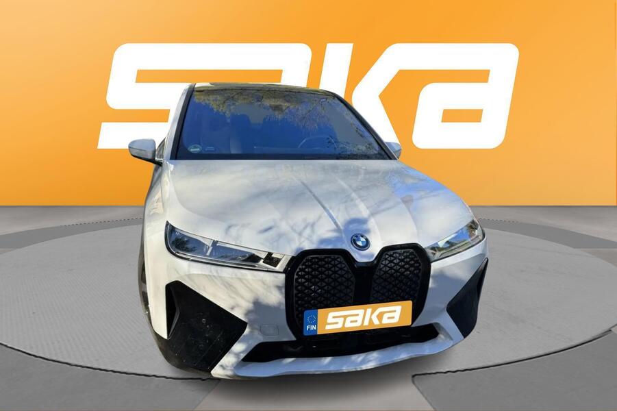 BMW iX vaihtoauto