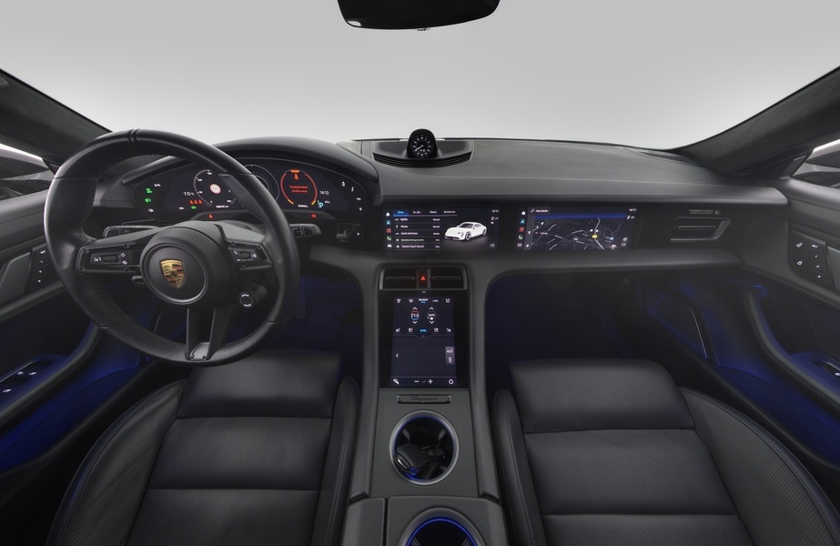 Porsche Taycan vaihtoauto