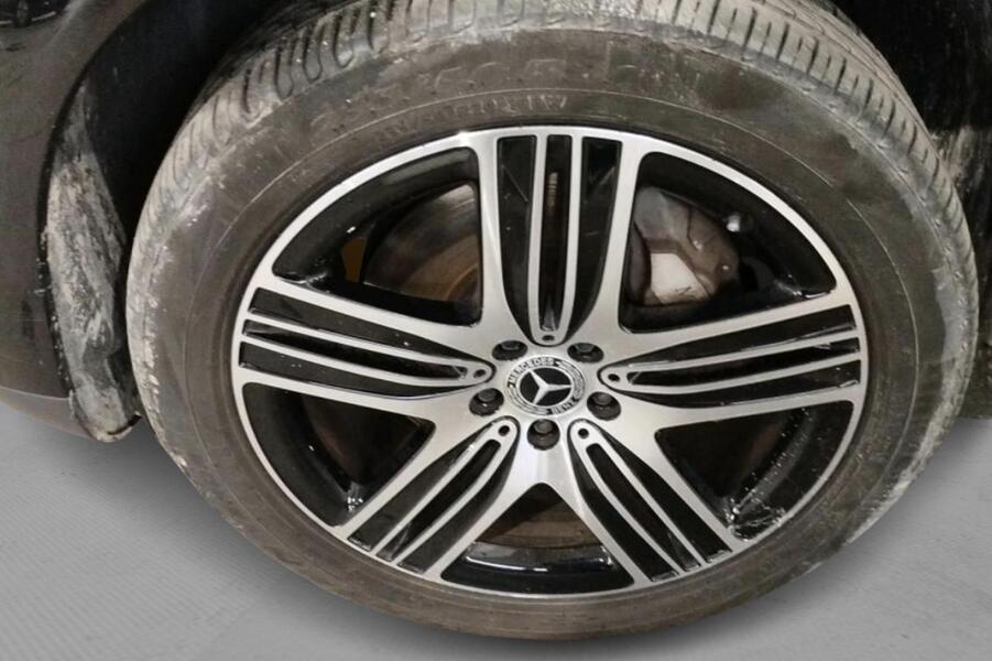 Mercedes-Benz EQC vaihtoauto