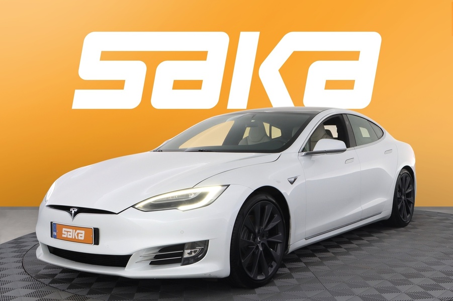 Tesla Model S vaihtoauto