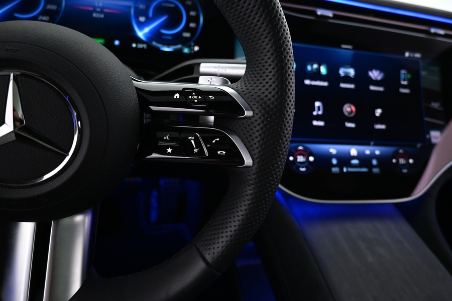 Mercedes-Benz EQS vaihtoauto