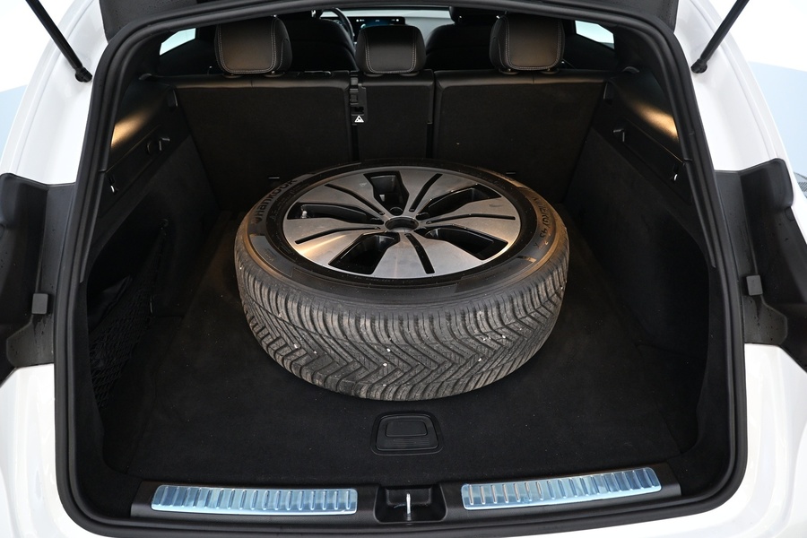 Mercedes-Benz EQC vaihtoauto