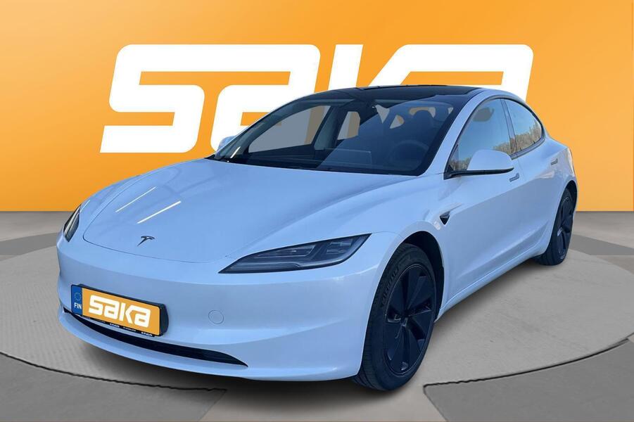 Tesla Model 3 vaihtoauto