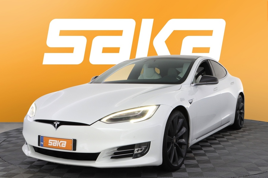 Tesla Model S vaihtoauto