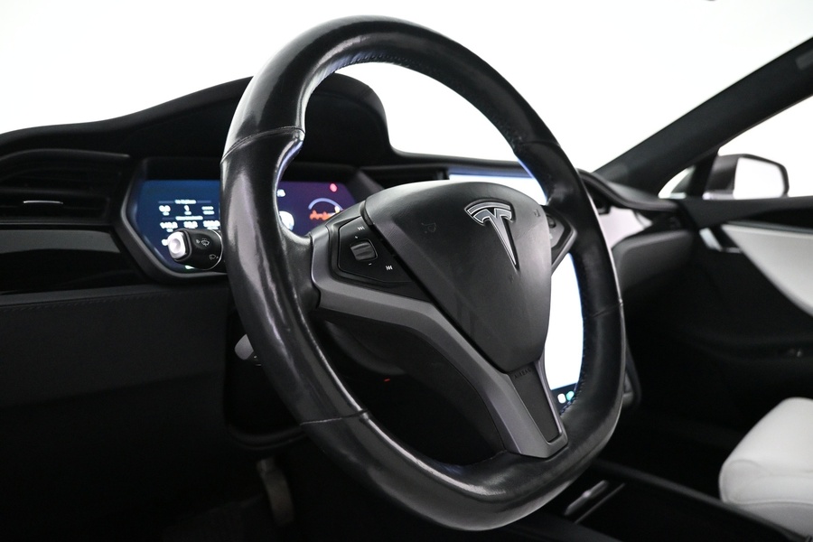 Tesla Model S vaihtoauto