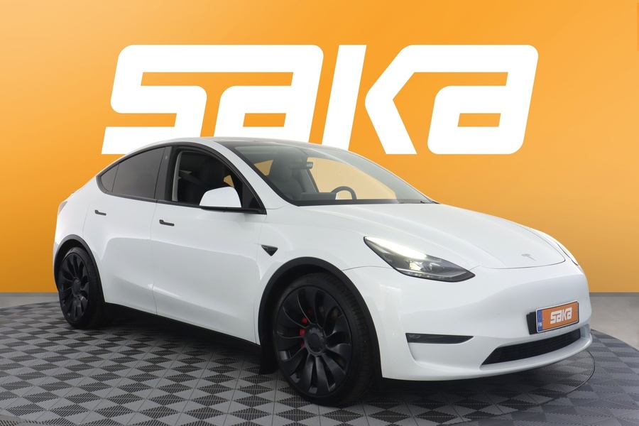 Tesla Model Y vaihtoauto