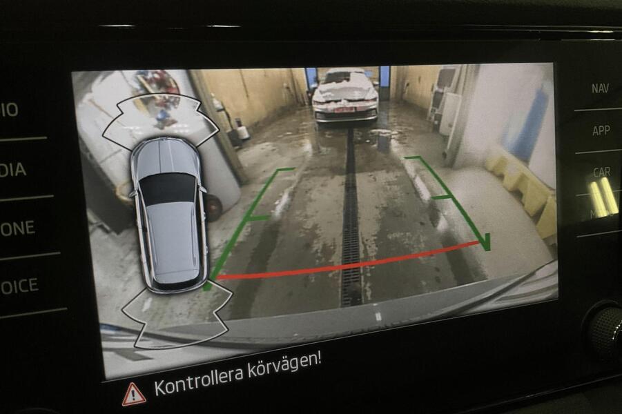 Skoda Karoq vaihtoauto