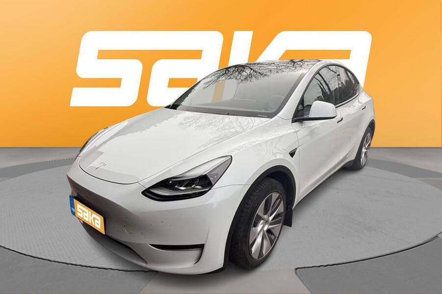 Tesla Model Y vaihtoauto