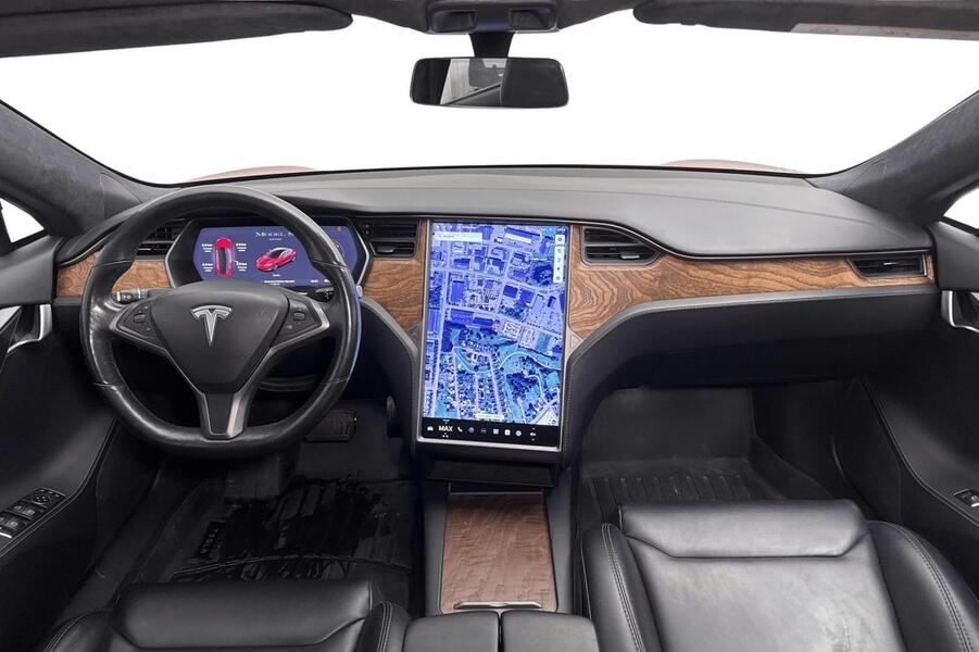 Tesla Model S vaihtoauto