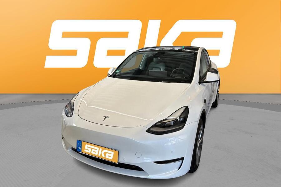 Tesla Model Y vaihtoauto