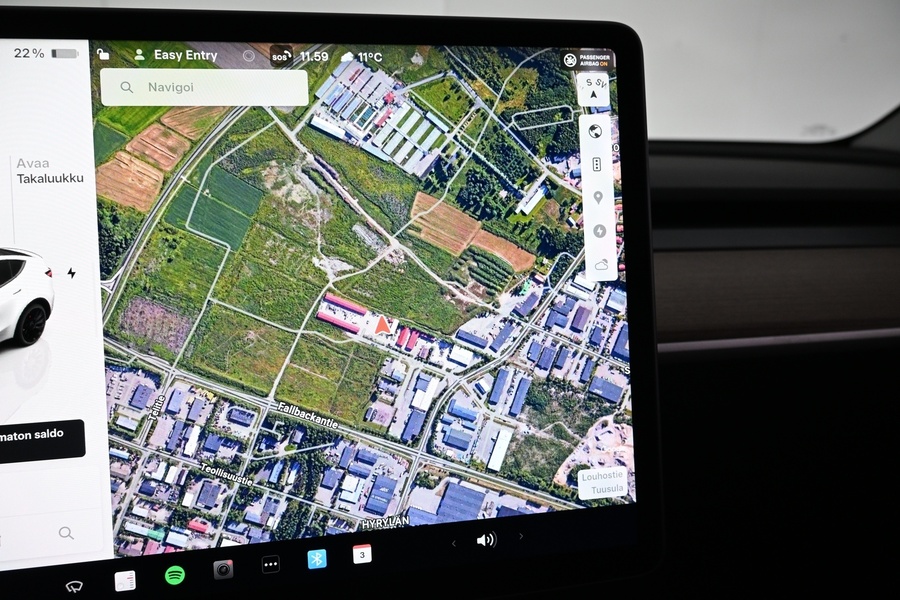 Tesla Model Y vaihtoauto