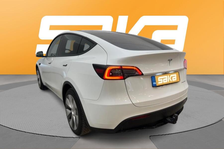 Tesla Model Y vaihtoauto