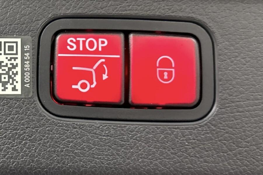 Mercedes-Benz EQE vaihtoauto