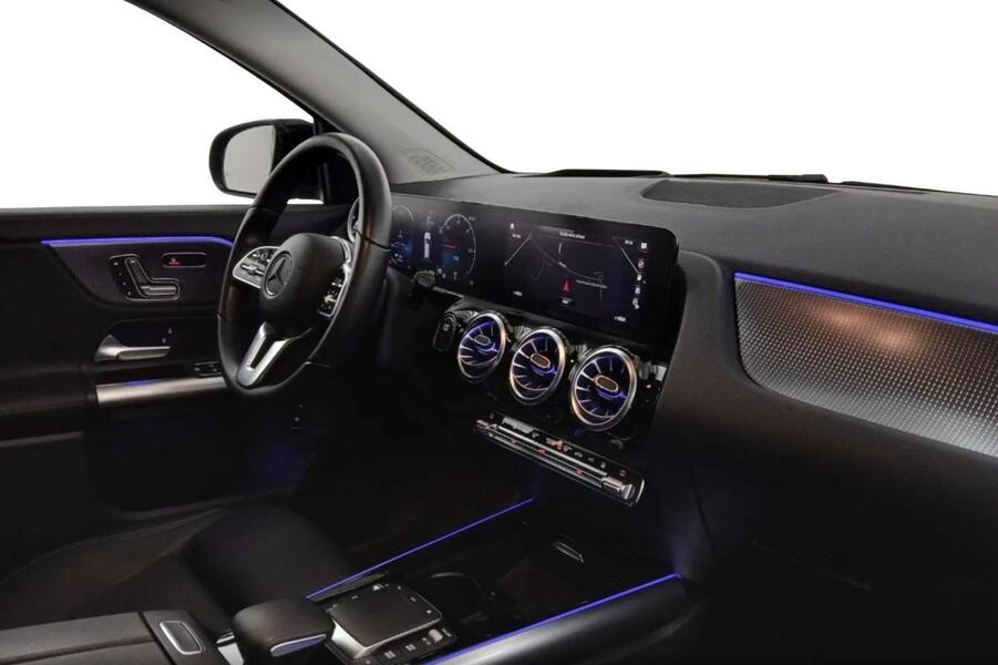 Mercedes-Benz EQA vaihtoauto