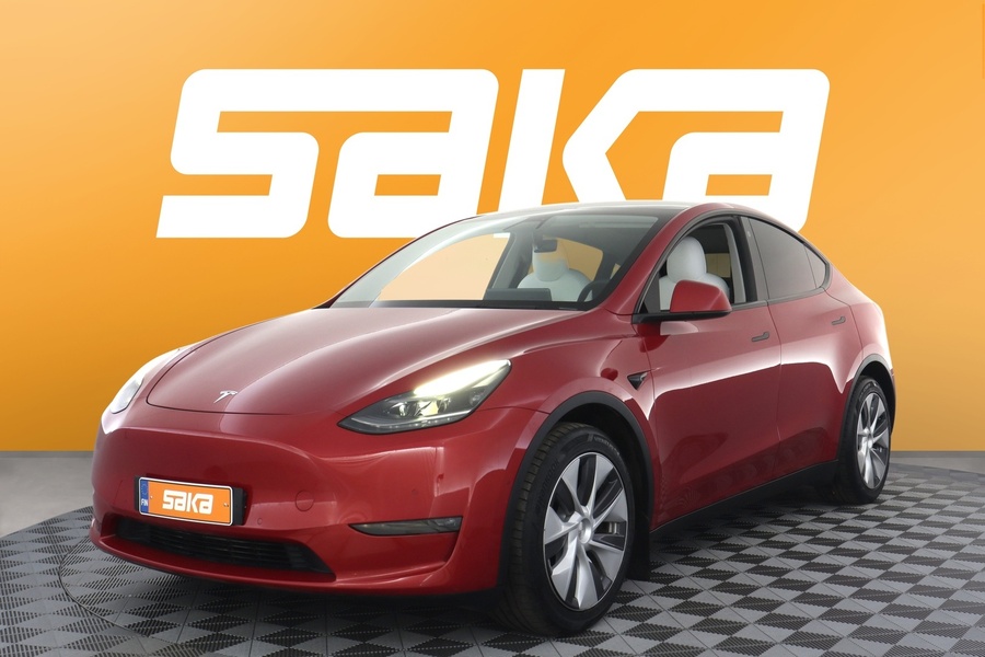 Tesla Model Y vaihtoauto