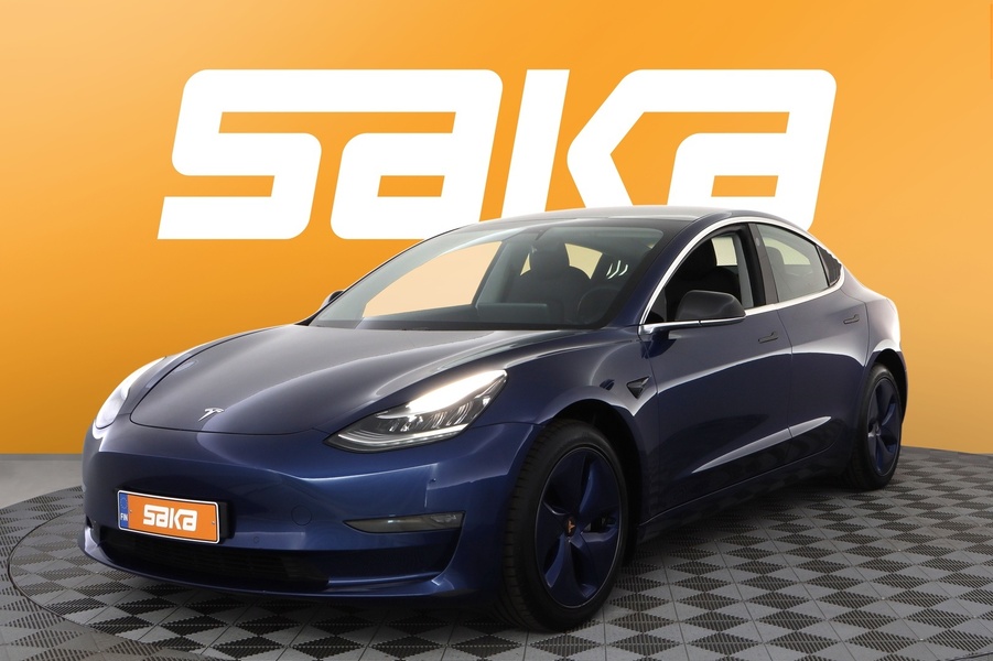 Tesla Model 3 vaihtoauto