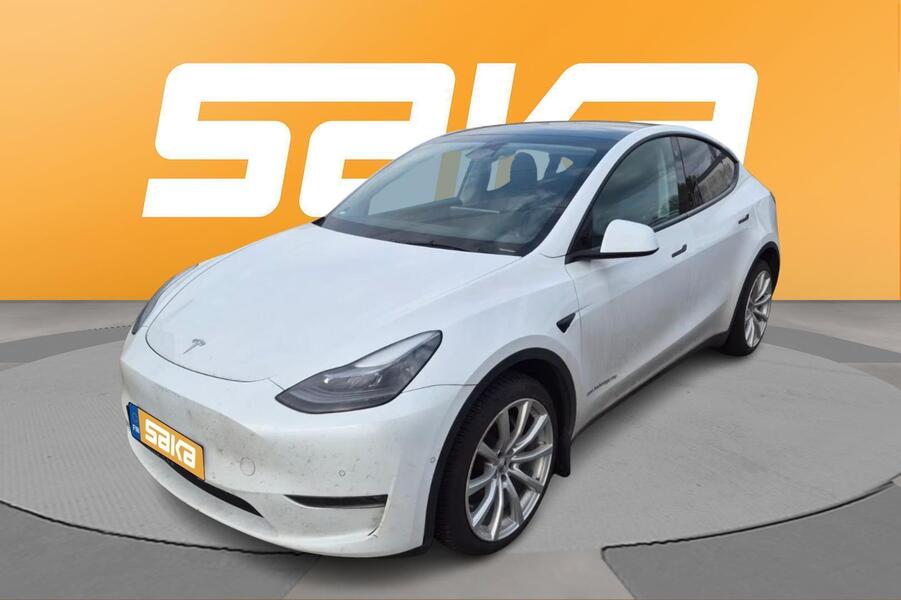 Tesla Model Y vaihtoauto