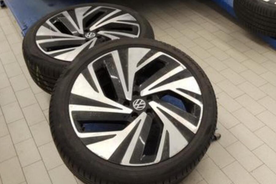 Volkswagen ID.4 vaihtoauto