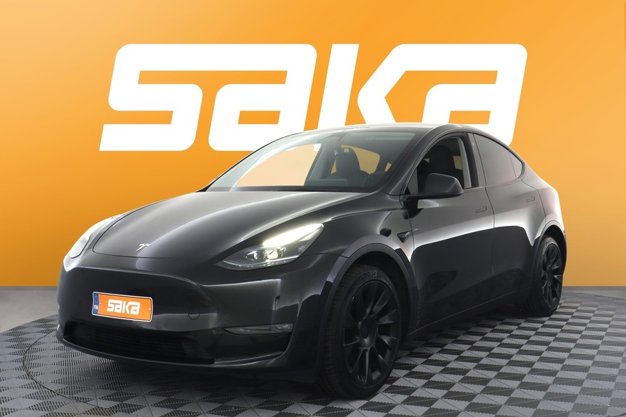 Tesla Model Y vaihtoauto