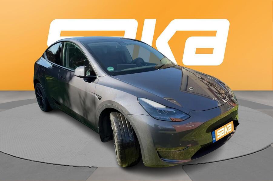 Tesla Model Y vaihtoauto
