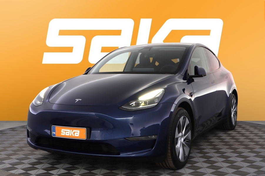 Tesla Model Y vaihtoauto