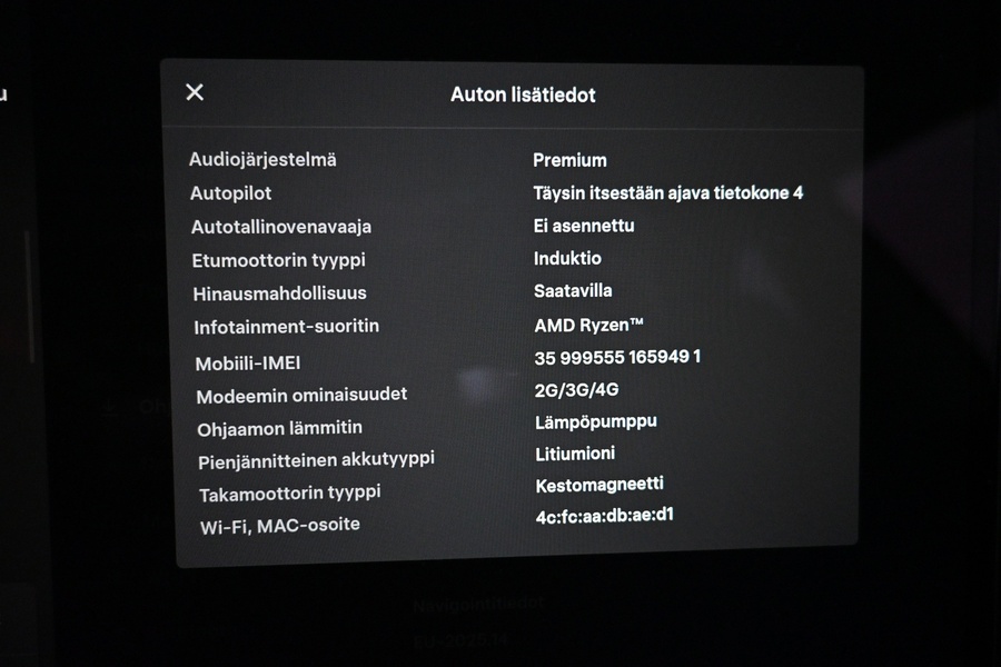 Tesla Model 3 vaihtoauto