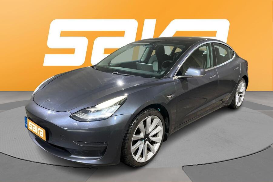 Tesla Model 3 vaihtoauto