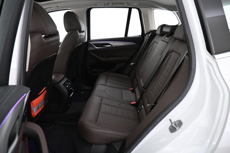 BMW iX3 vaihtoauto