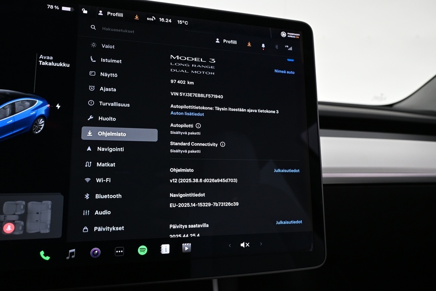 Tesla Model 3 vaihtoauto