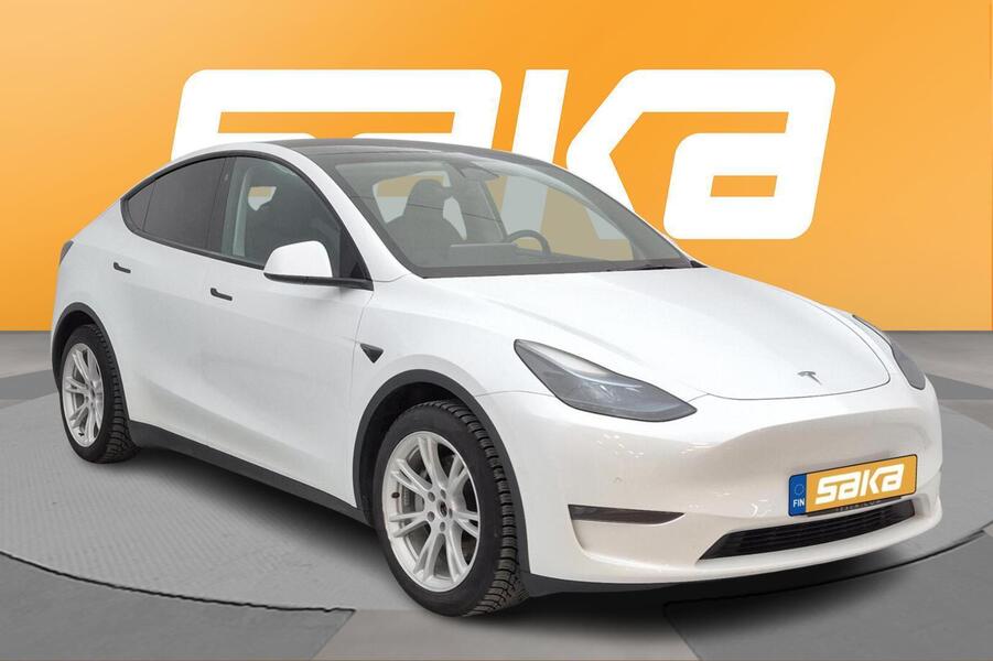 Tesla Model Y vaihtoauto