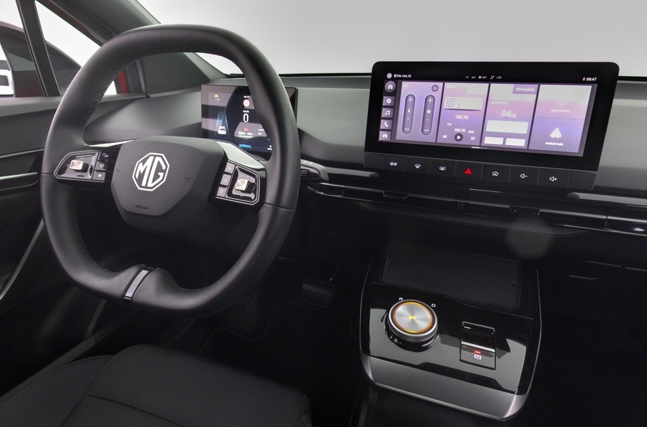 MG MG4 vaihtoauto