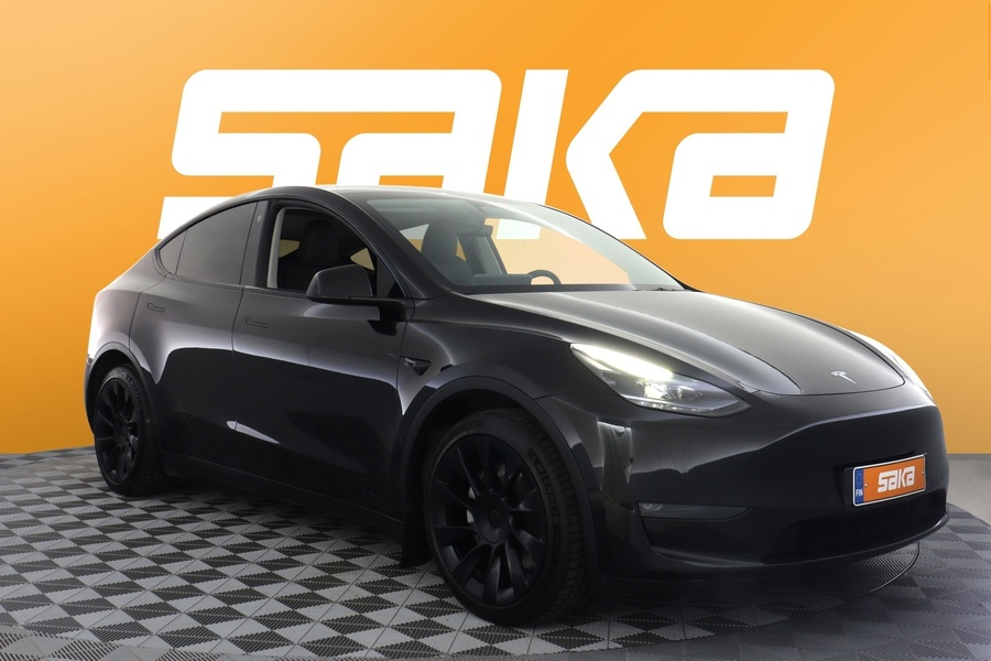 Tesla Model Y vaihtoauto