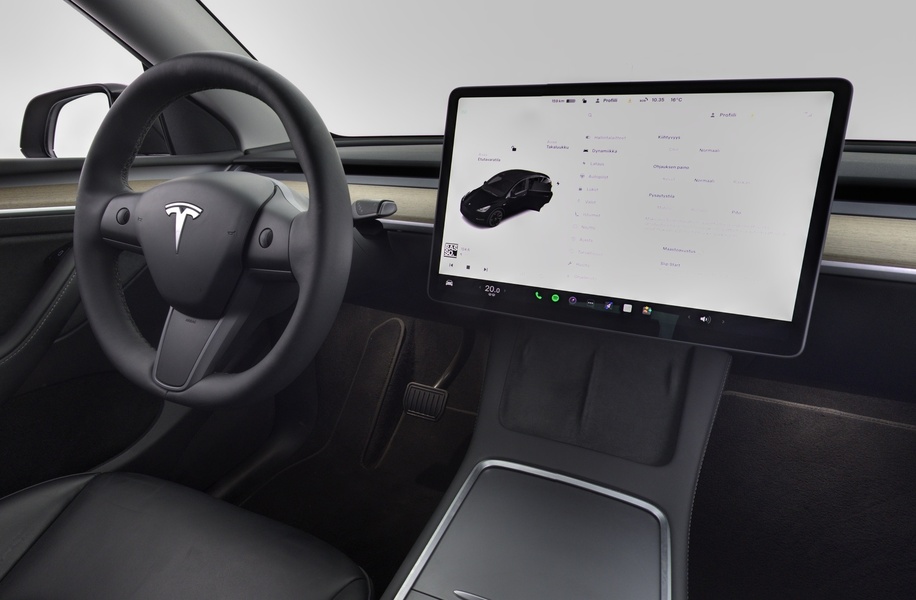 Tesla Model Y vaihtoauto