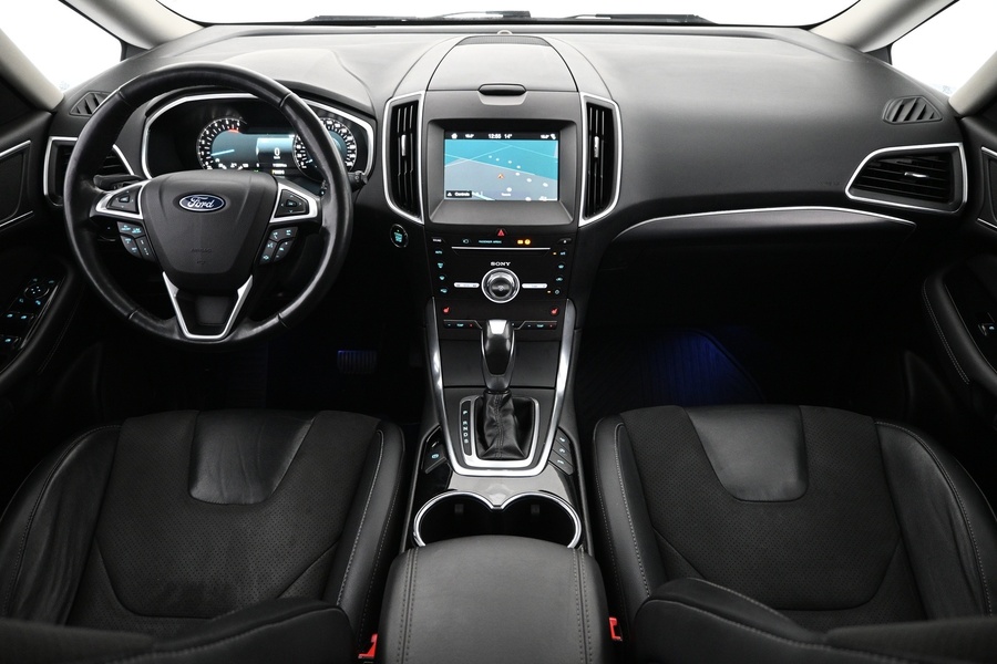 Ford Galaxy vaihtoauto