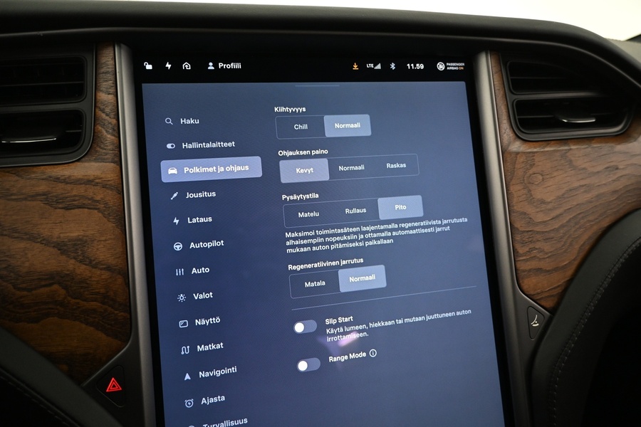 Tesla Model S vaihtoauto