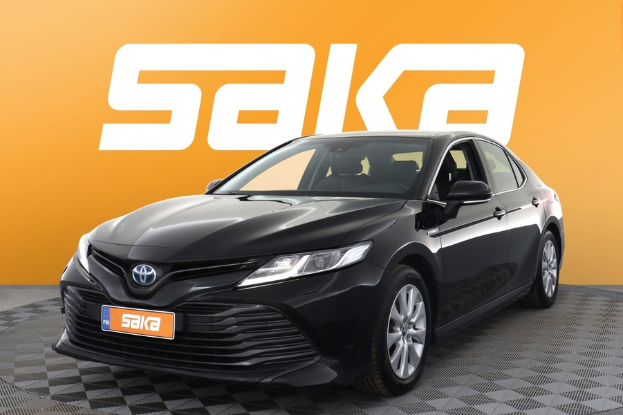 Toyota Camry vaihtoauto